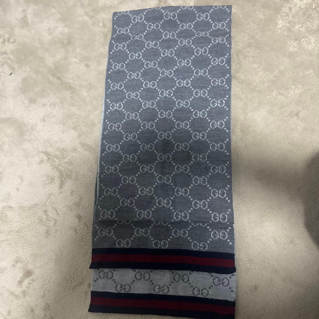 美品　GGパターンウィンタースカーフ　Gucci グッチ