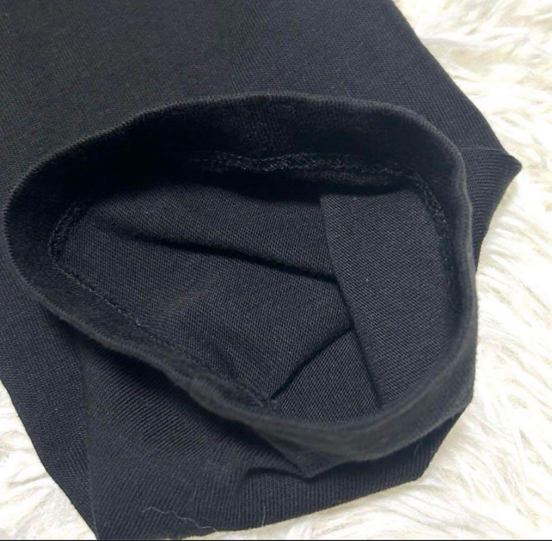 モンクレール　ロングTシャツ　3XL ブラック系 ワッペン ロゴ