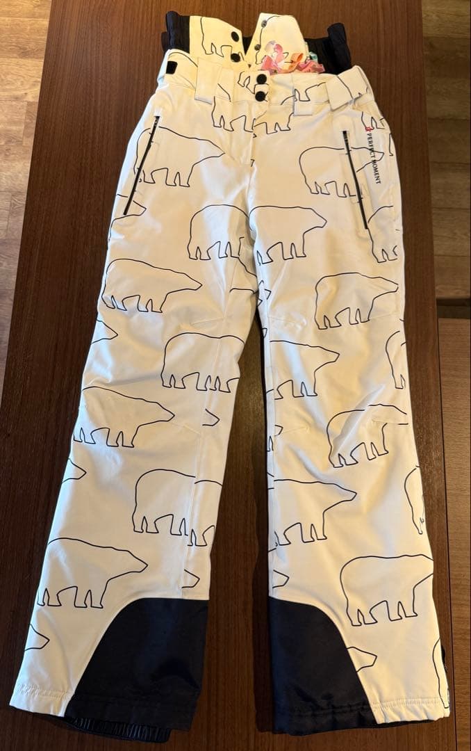 PERFECT MOMENT スキーウェア