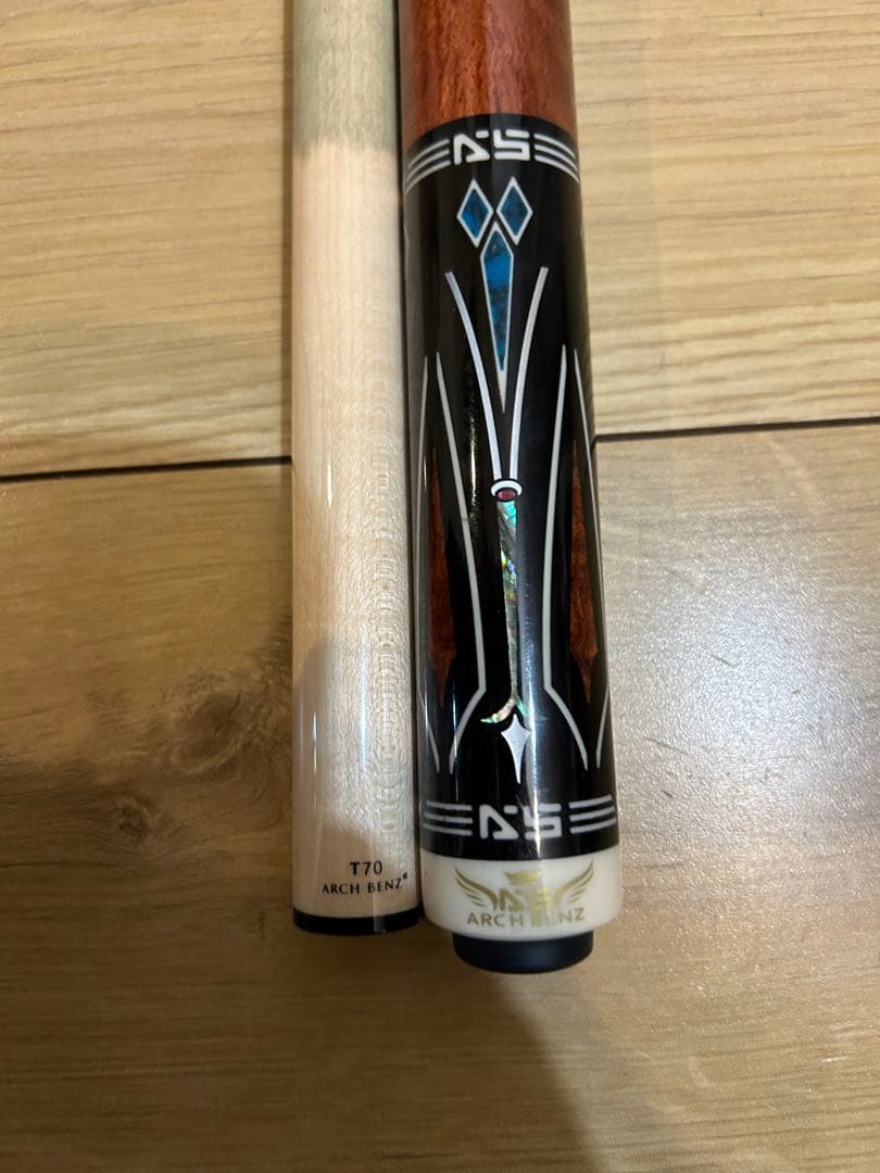 ビリヤード　アーチベンツキュー