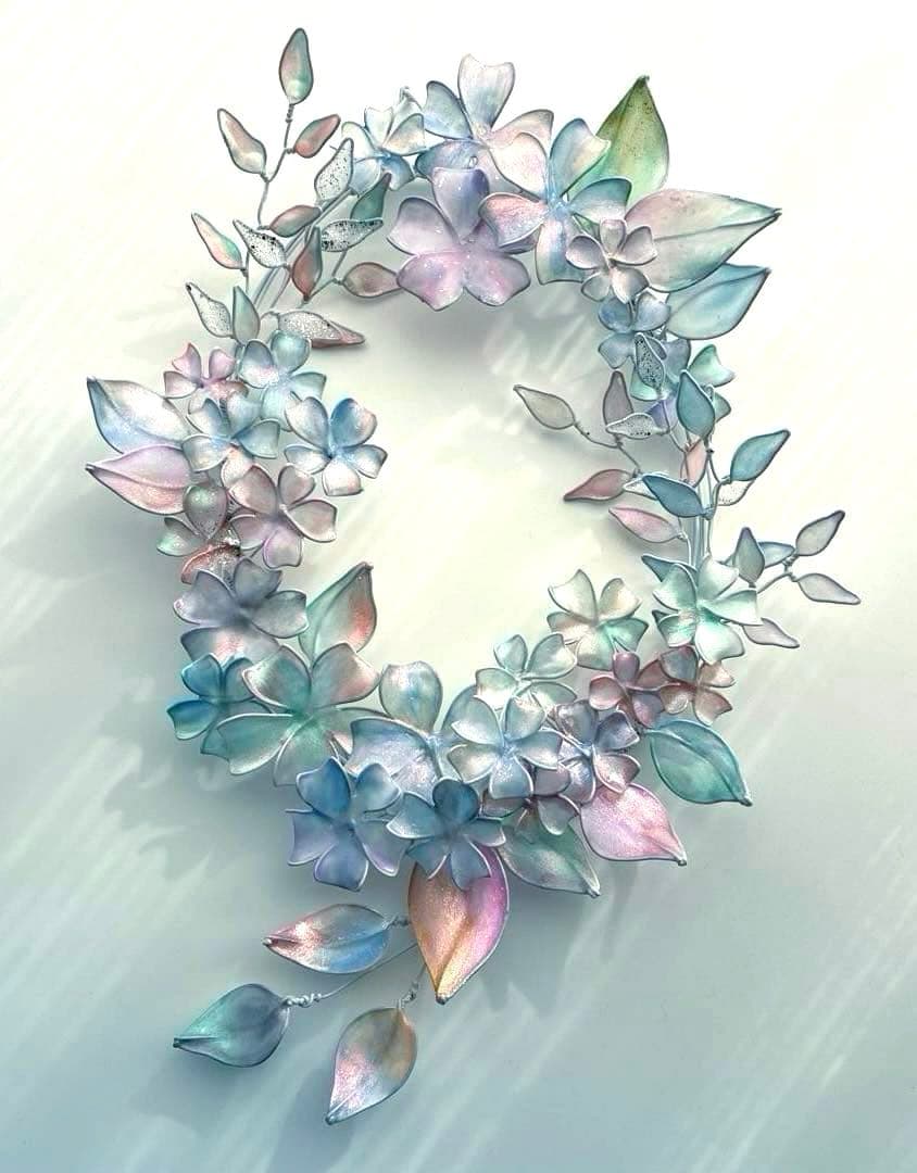 大きなオーロラフラワーリース　ワイヤークラフト　ディップアート　壁飾り　アート