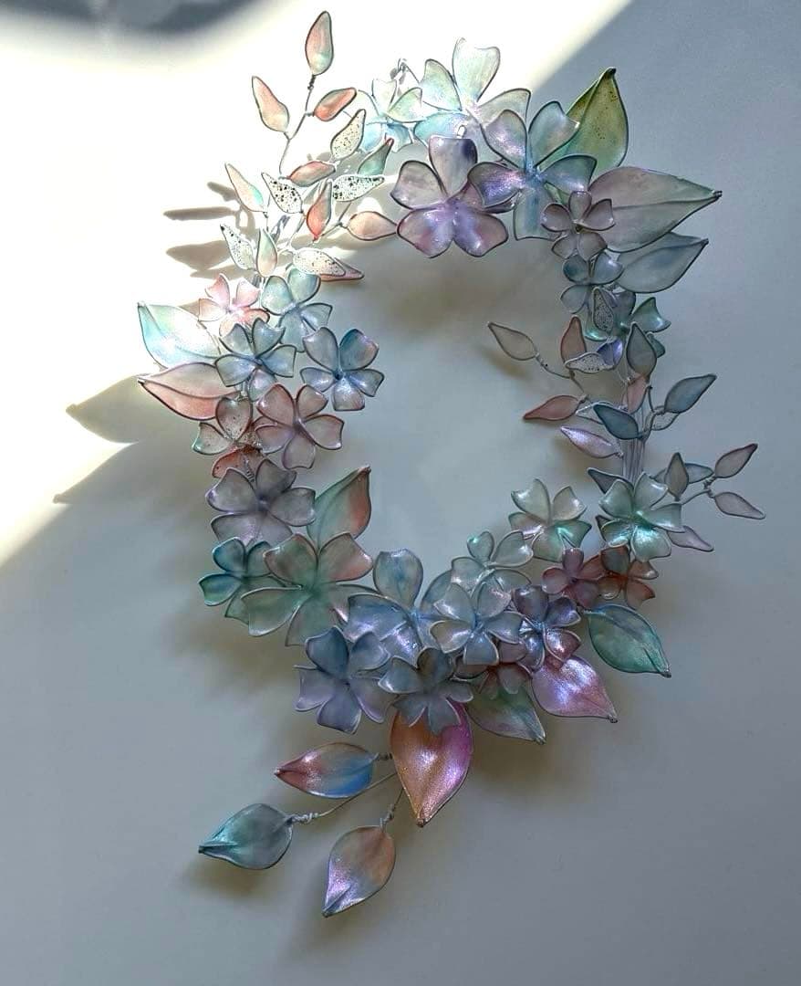 大きなオーロラフラワーリース　ワイヤークラフト　ディップアート　壁飾り　アート