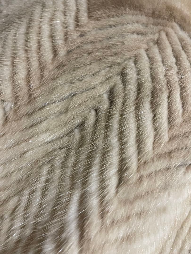 高品質　　LUPIAN FURミンク　コート