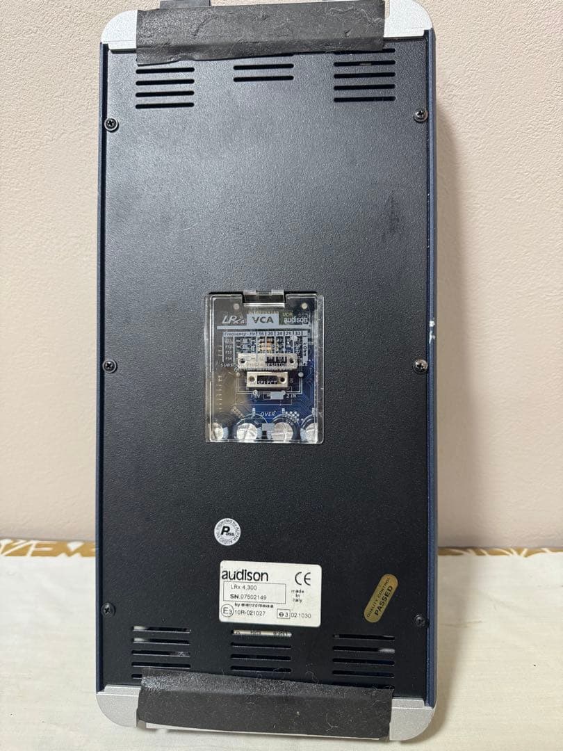 Audison（オーディソン）4ch パワーアンプ LRx4•300