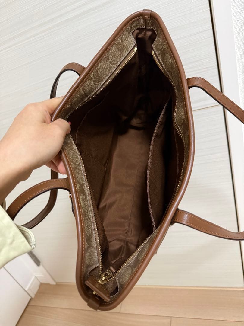 Coach ロゴプリント トートバッグ