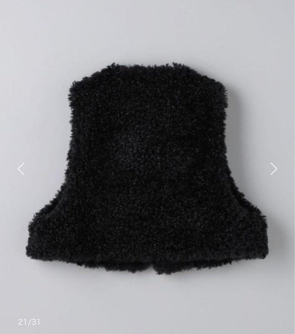 【美品】　HYKE　FAUX SHEARLING CROPPED VEST