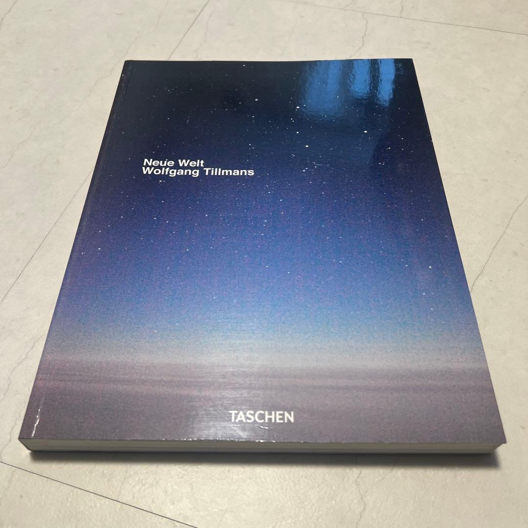 洋書 Wolfgang Tillmans / Neue Welt