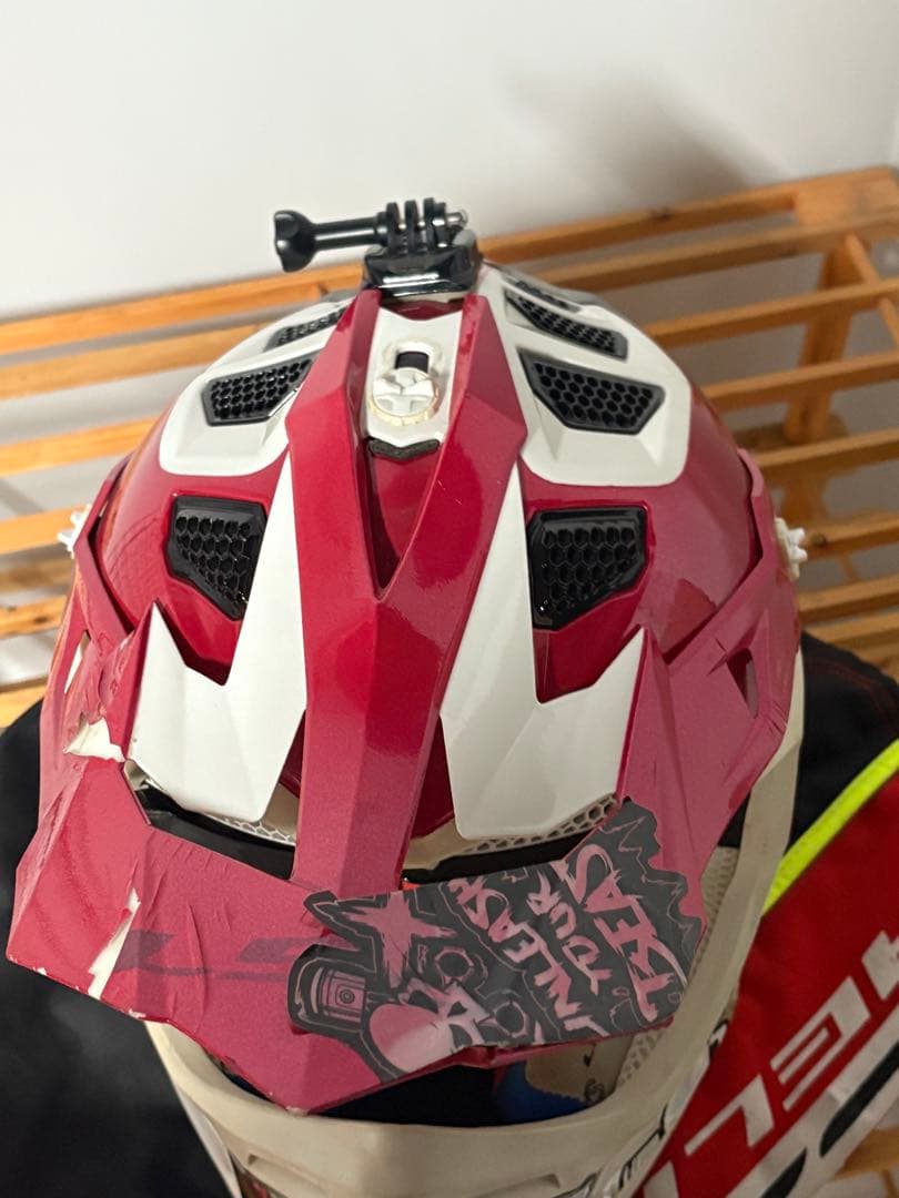 LS2 SUBVERTER オフロードヘルメット Lサイズ　(ゴーグル付き)