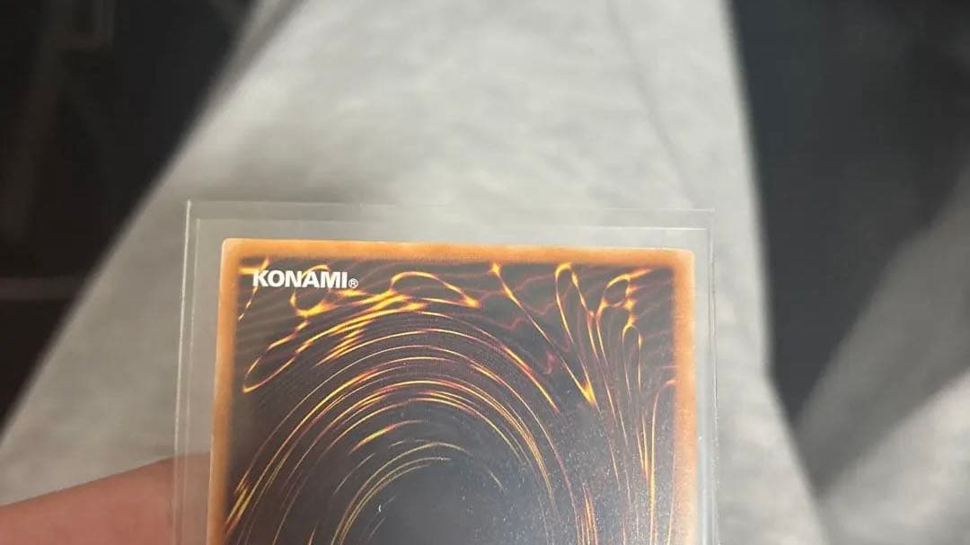 ゆ*ゆ様 美品級　ブラックマジシャン　レリーフ