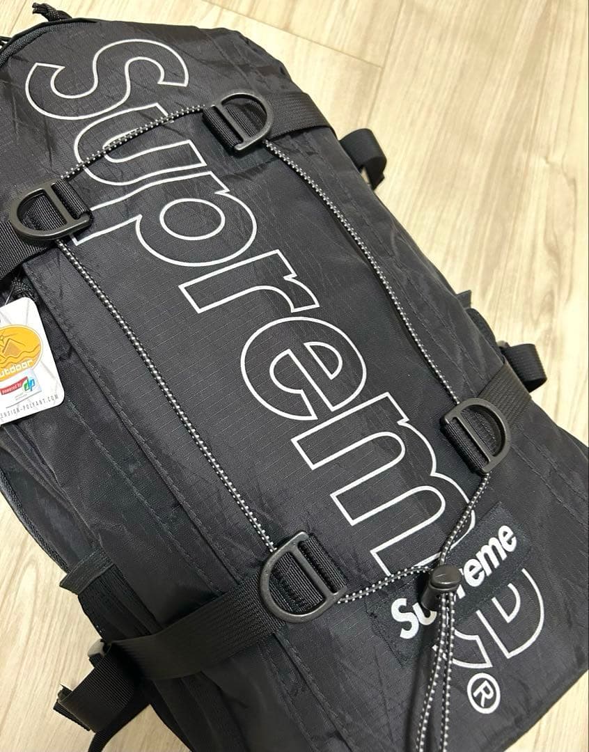 24時間以内発送 完売品 新品 黒色 18fw Backpack