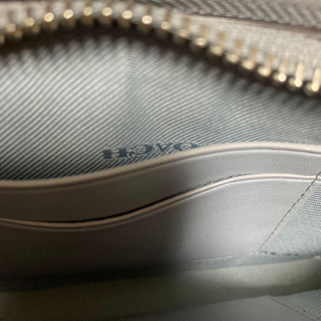 新品☆COACH ☆ショルダーバッグ ライトグレー☆キラ☆クロスボディ☆