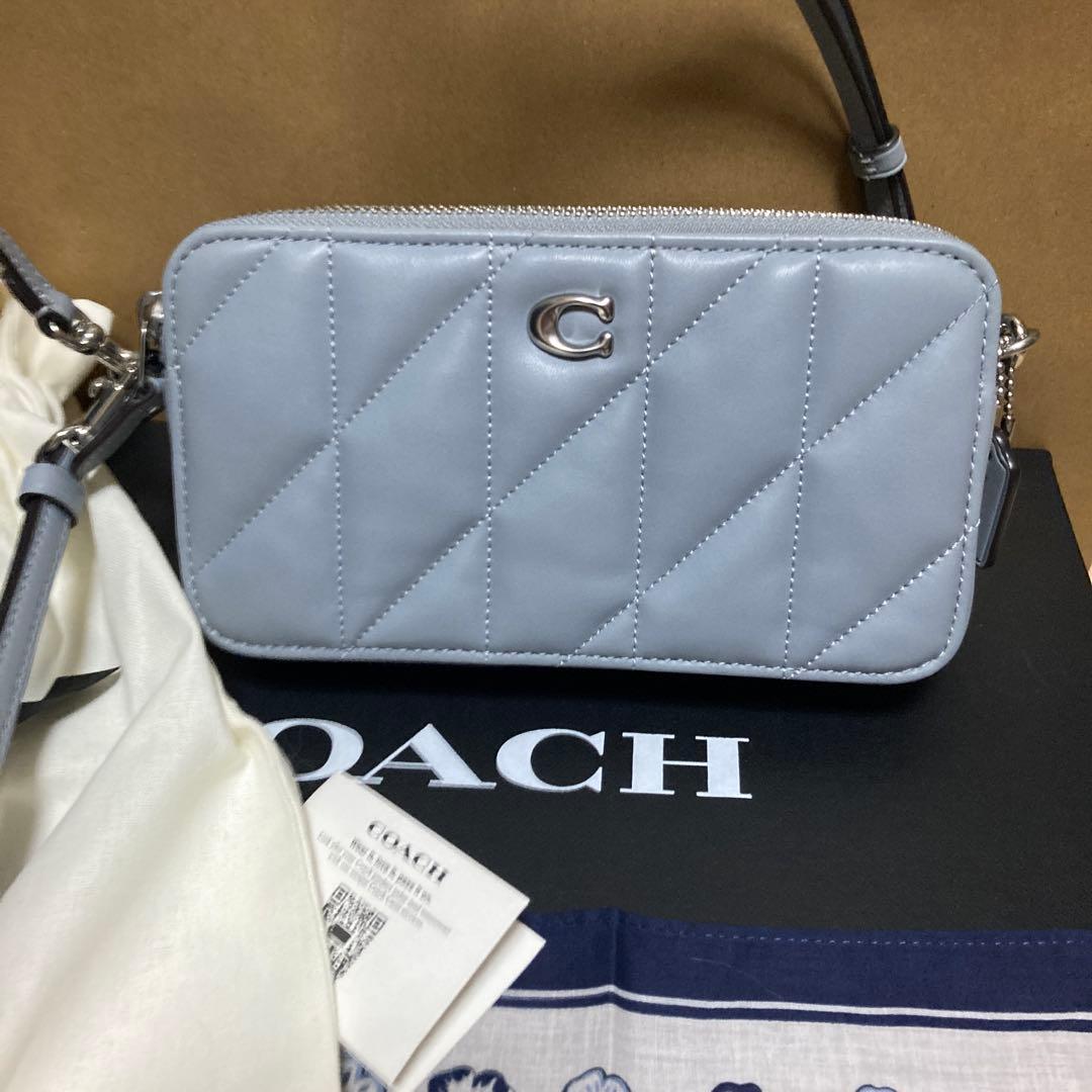 新品☆COACH ☆ショルダーバッグ ライトグレー☆キラ☆クロスボディ☆