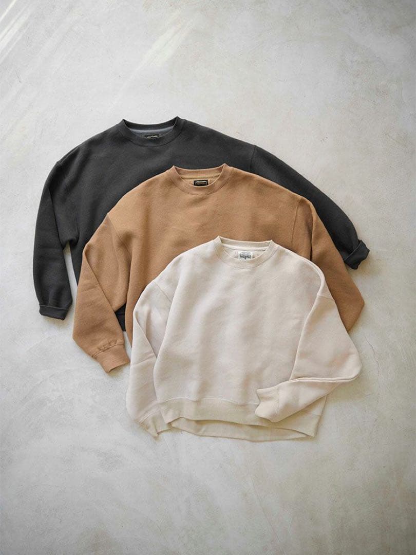 ハグオーワー 裏起毛ドロップショルダートレーナー ミルクティー 新品