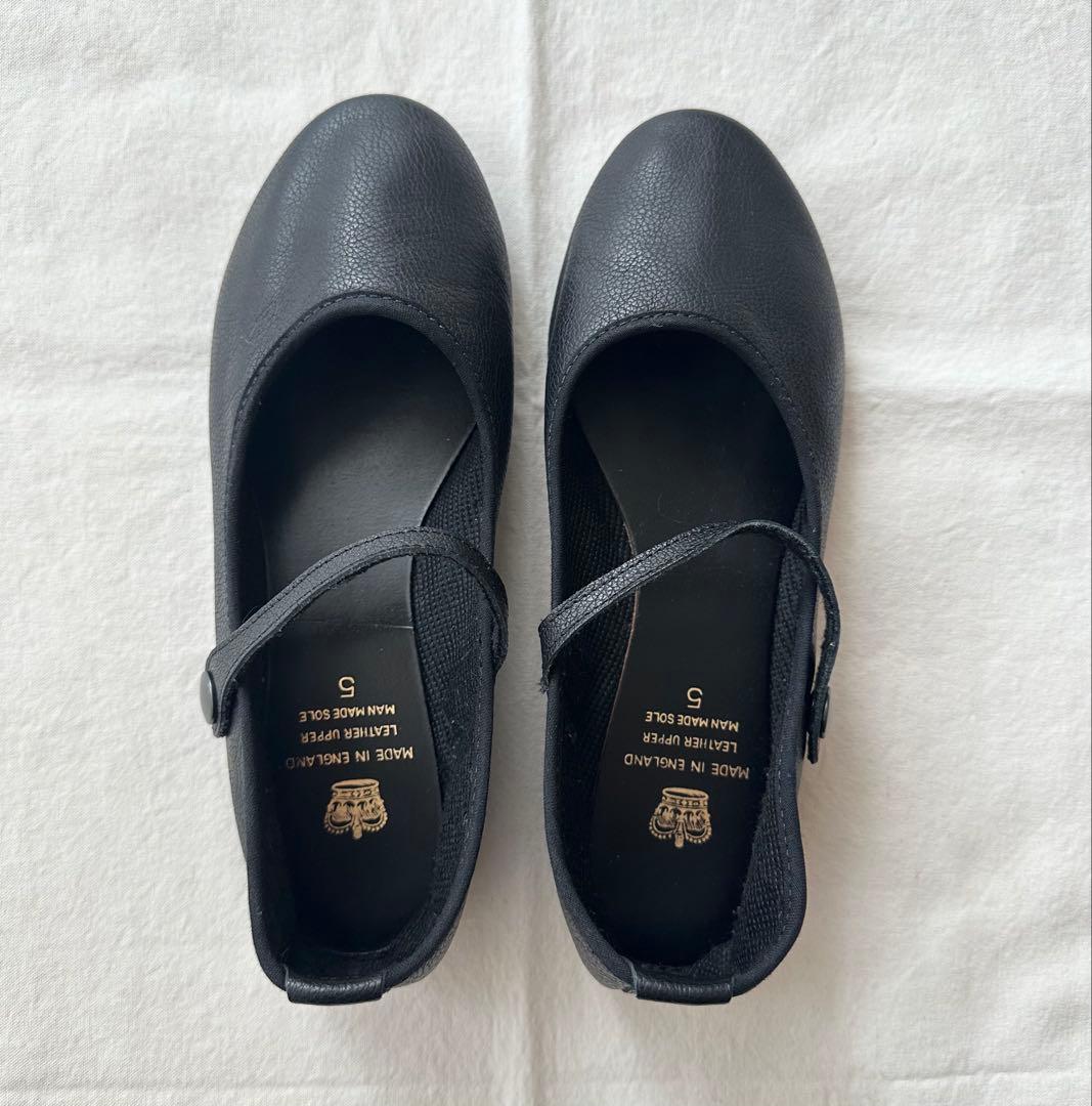 crownストラップバレエシューズ サイズ5