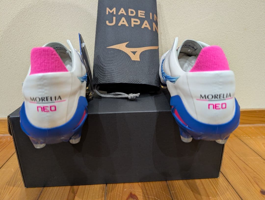 モレリアネオ4 アーバン・エレクトリック・パック　26センチ