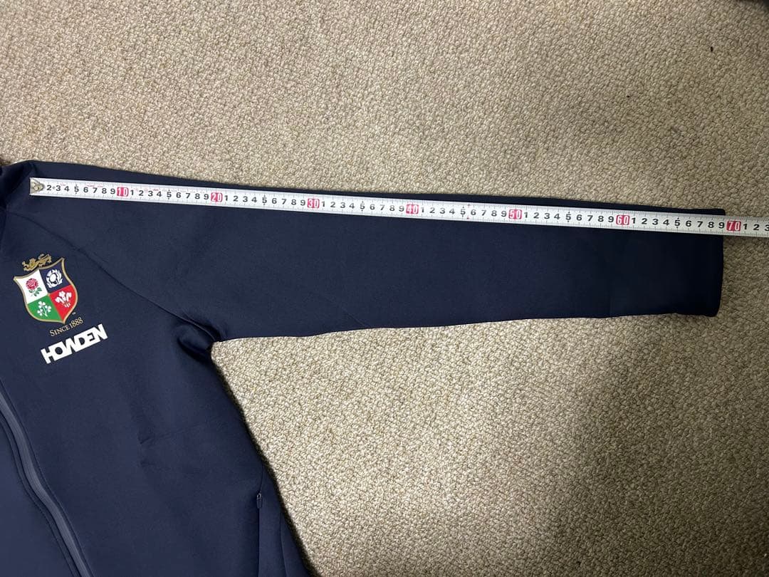 British&Irish Lions 2025年Everest フーディー　S