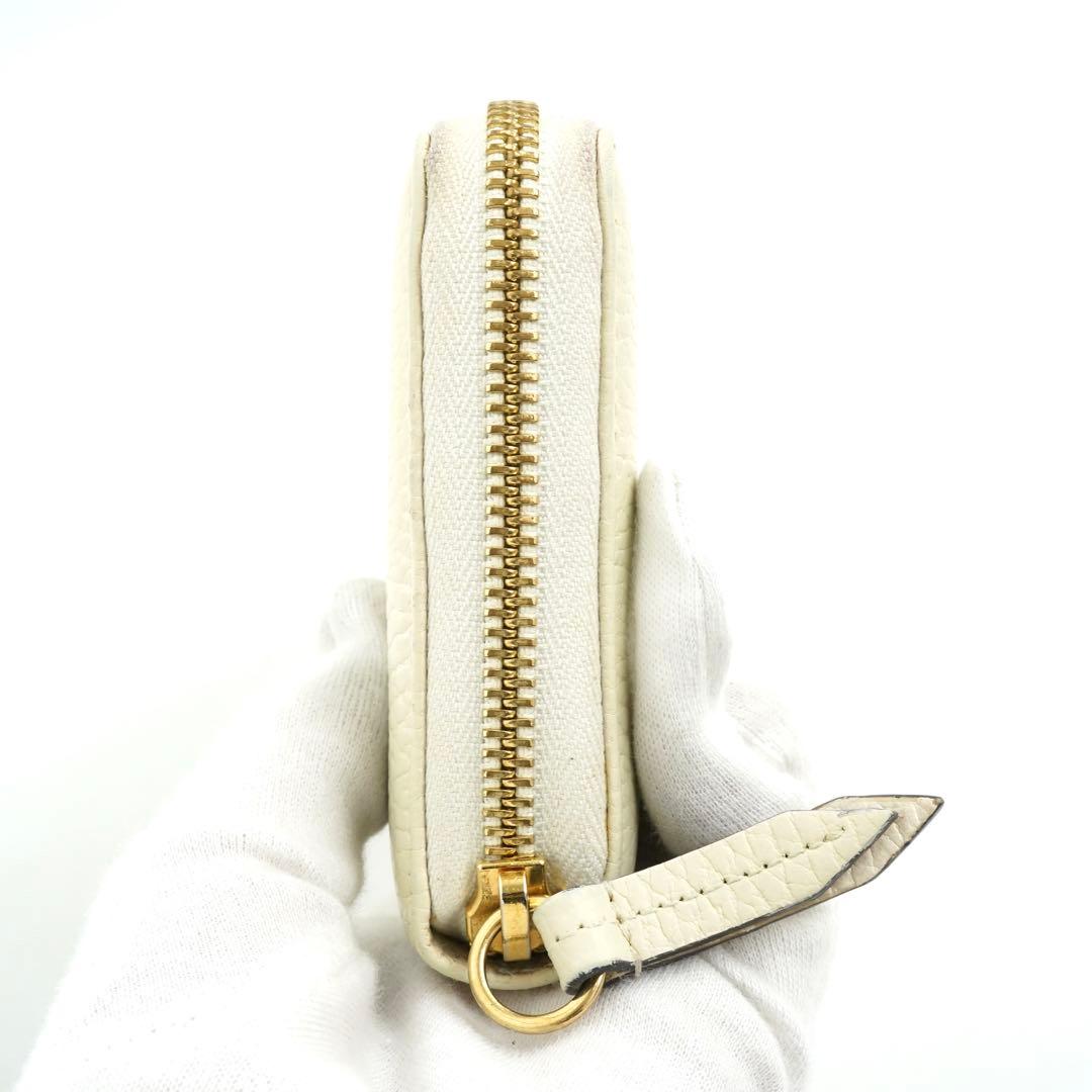 ✨未使用に近い✨　GUCCI長財布　マーモント　エンボスロゴ　ラウンドファスナー