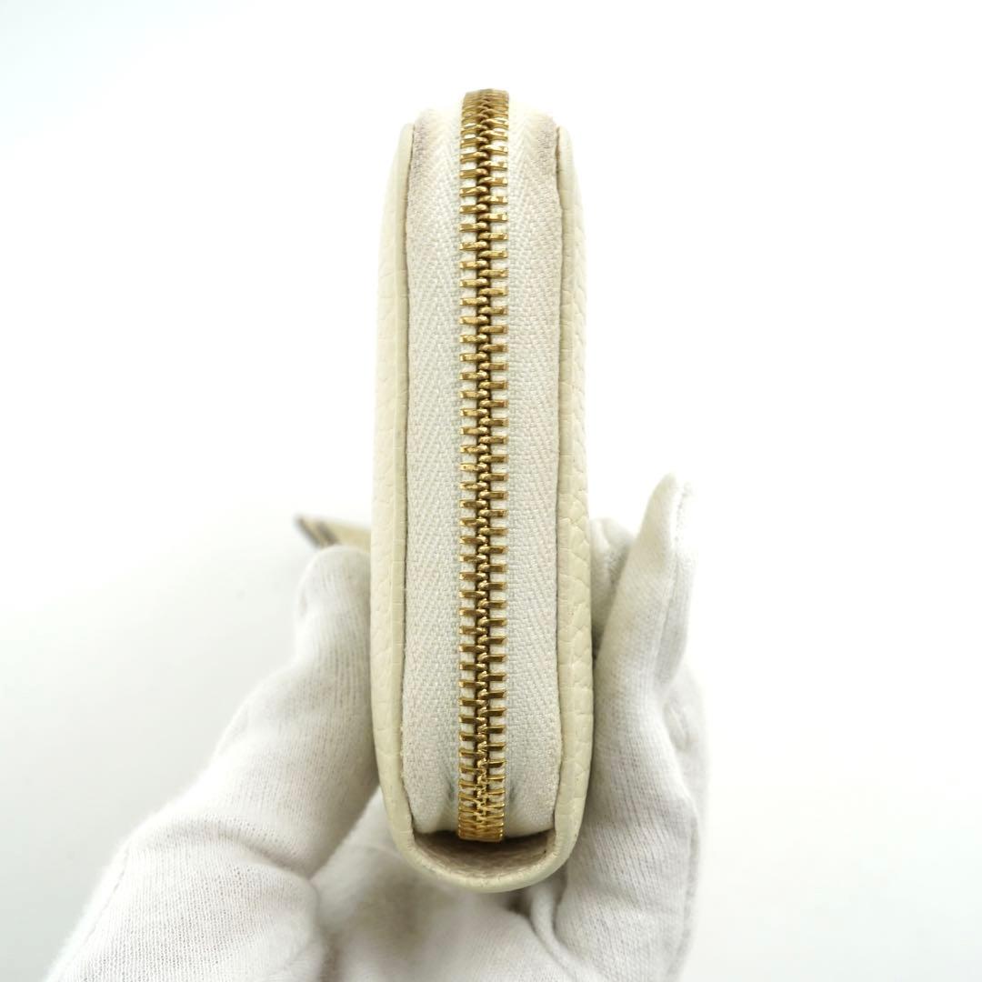 ✨未使用に近い✨　GUCCI長財布　マーモント　エンボスロゴ　ラウンドファスナー