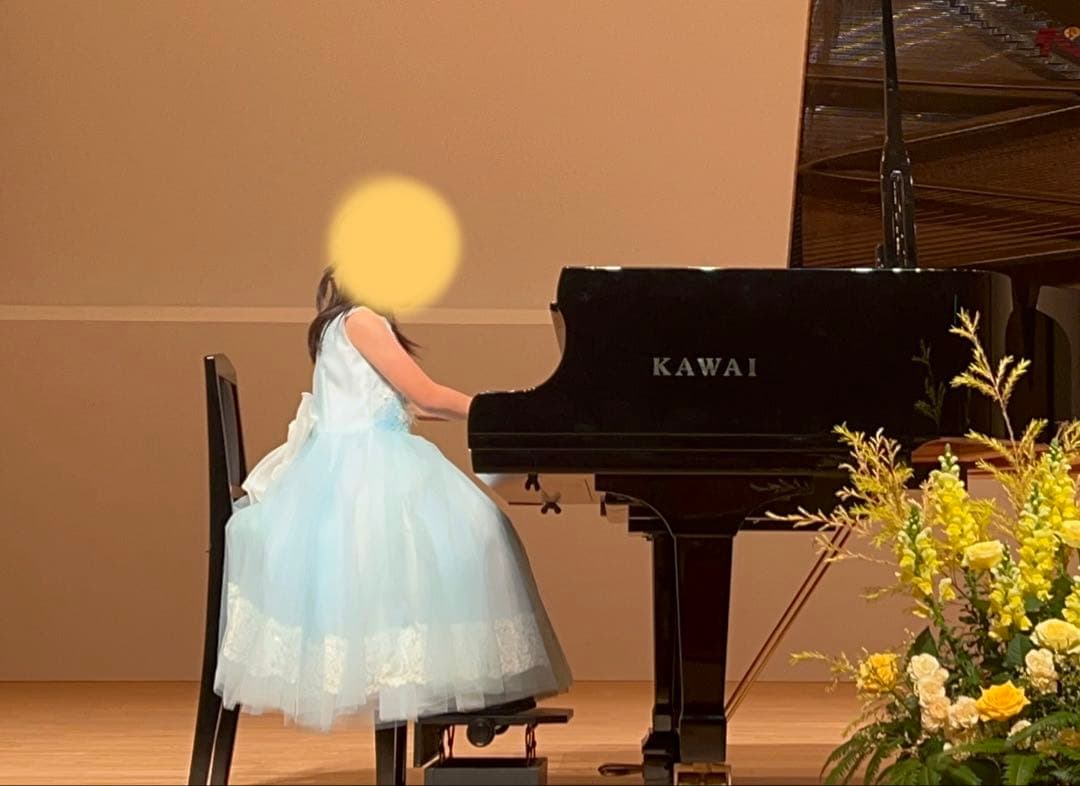 DRESCCO ライトブルー刺繍ロングドレス　130