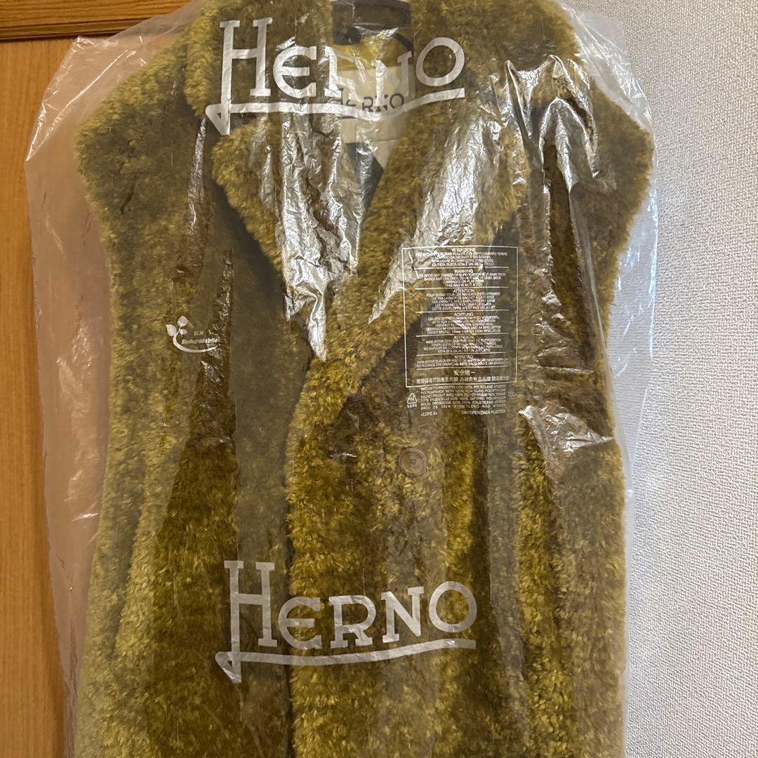 試着のみ HERNO ヘルノ ジレ ベスト 44