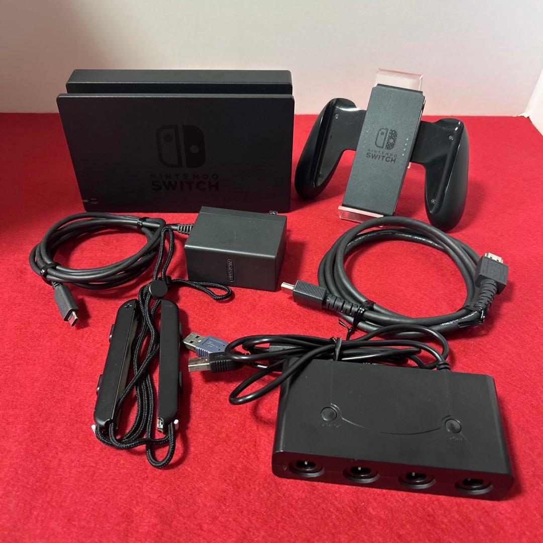【極美品】Nintendo Switch　ニンテンドースイッチ本体