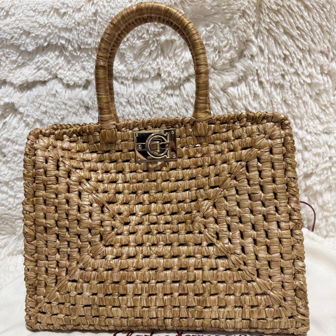 【未使用級】サルヴァトーレフェラガモ Studio Box bag ガンチーニ