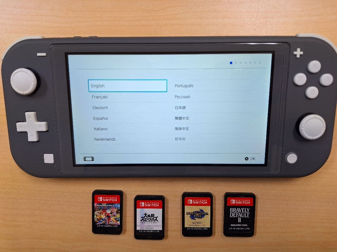 ★Switch関連セット販売★ SwitchLite BLACK + ソフト複数