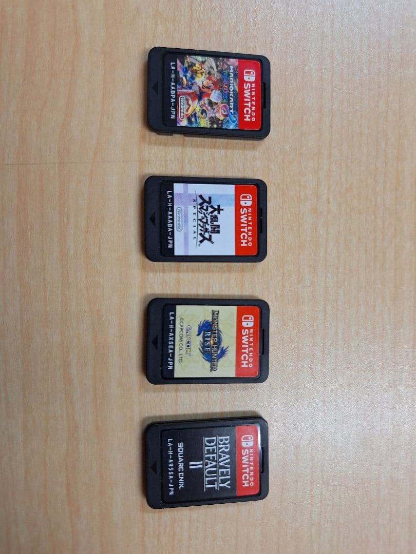 ★Switch関連セット販売★ SwitchLite BLACK + ソフト複数