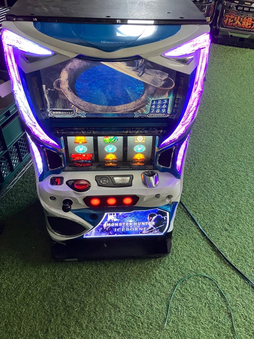 こっち　スロット　モンスターハンター アイスボーン　　不要機　実機