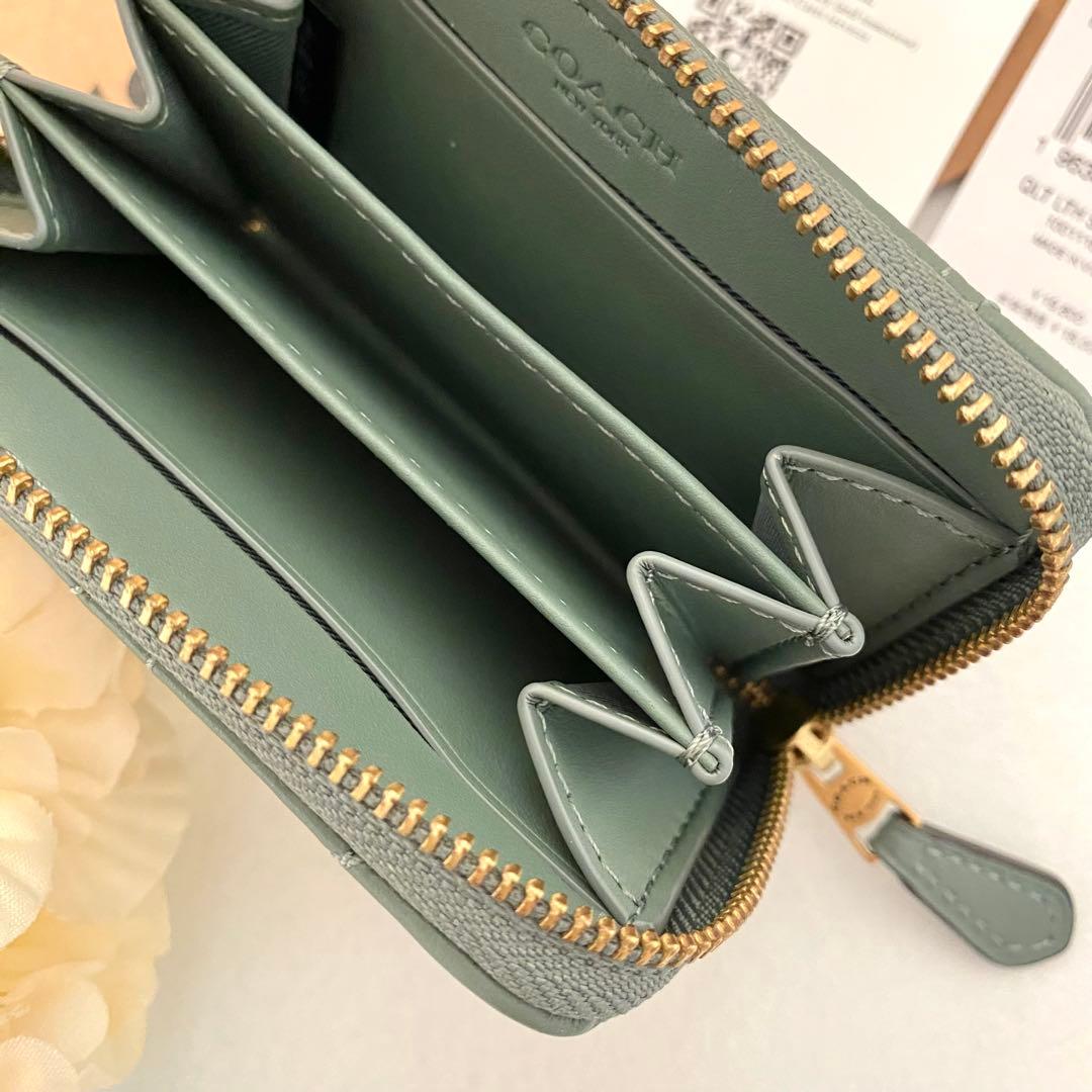 新品　正規品☆COACH コーチ　ケース　グリーン　ケース　折り財布