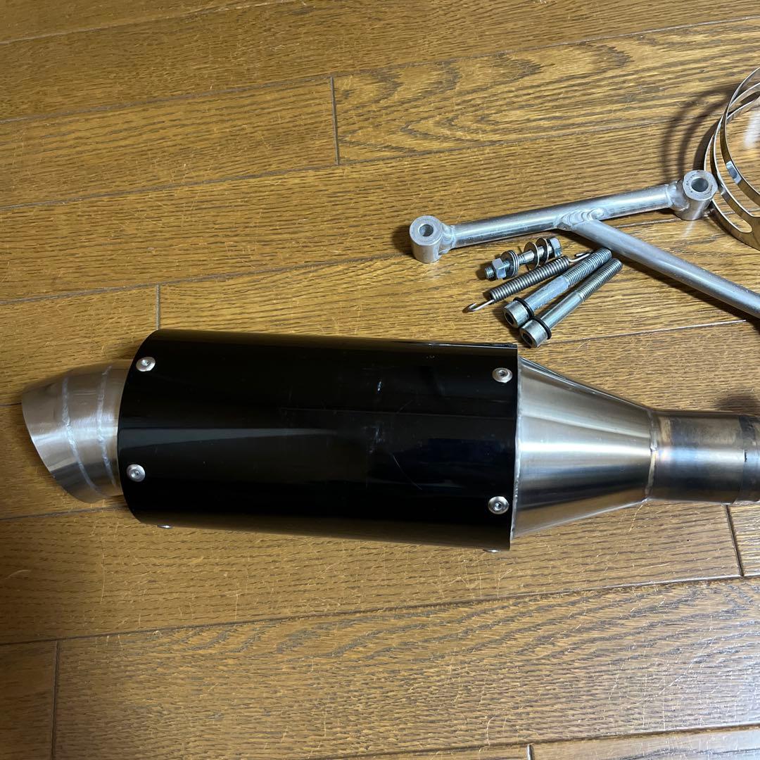 隔壁マフラー　アドレスv125g アドレスv125s