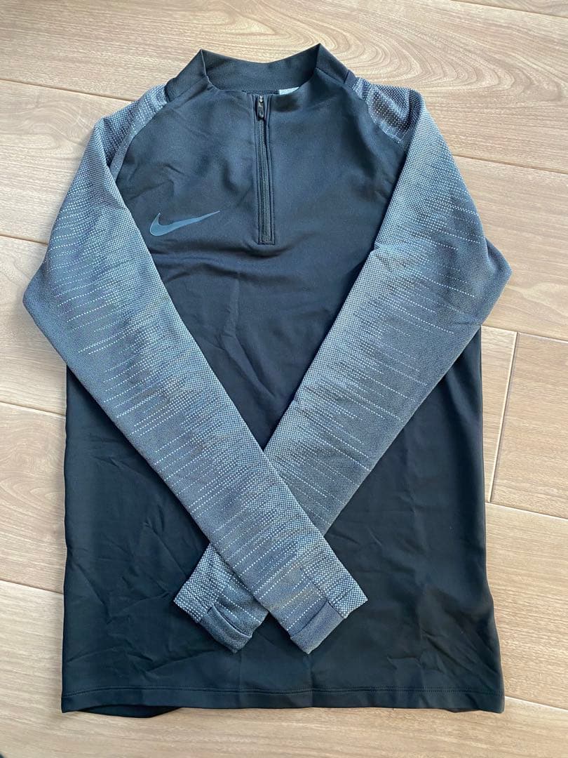 ナイキ　エアロスイフト　ヴェイパーニット