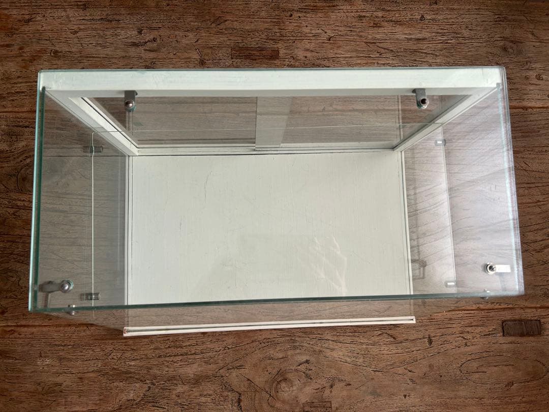 レトロ　台形ガラスショーケース