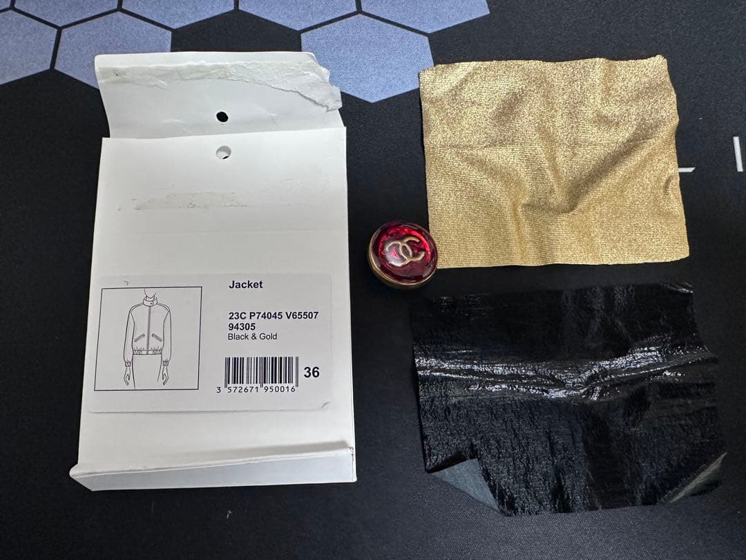 [中古] CHANEL シャネル ブラック 23C ブルゾン、ジャンバー