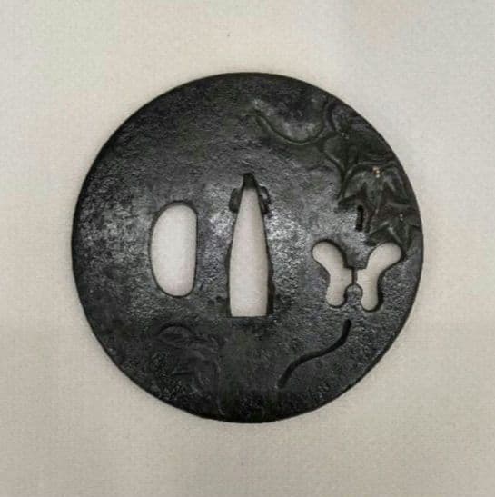 軍配　蔓　蔦　透かし鍔　鍔　鐔　刀装具　時代　日本刀　居合　アンティーク