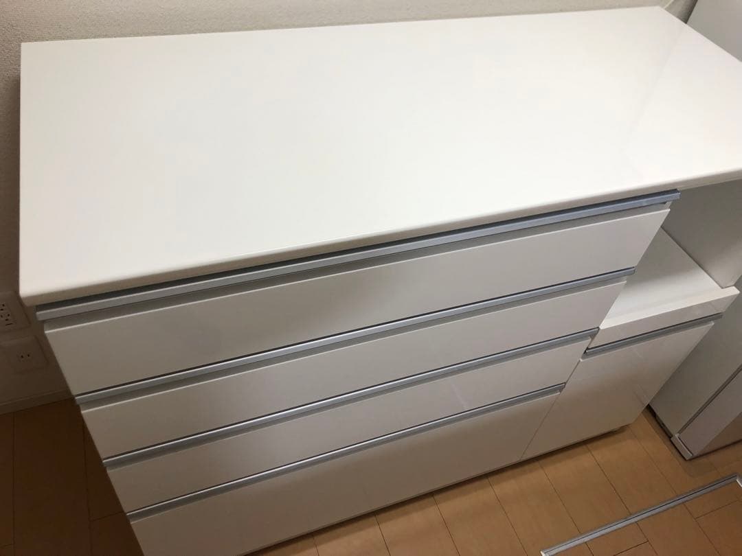 【送料込み】ニトリ　キッチンカウンター　食器棚