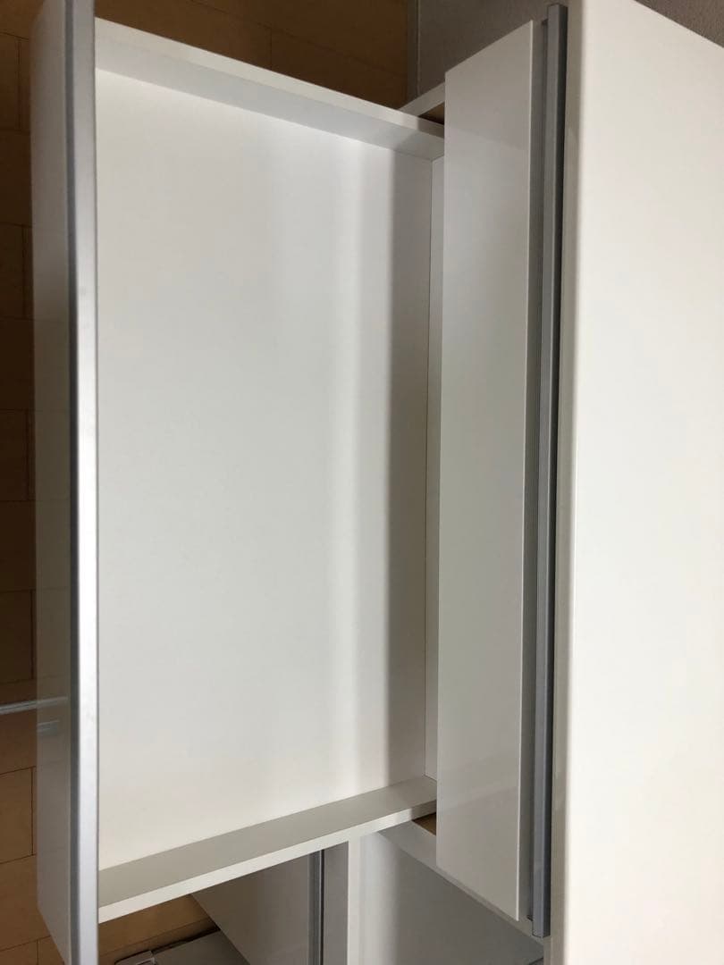 【送料込み】ニトリ　キッチンカウンター　食器棚