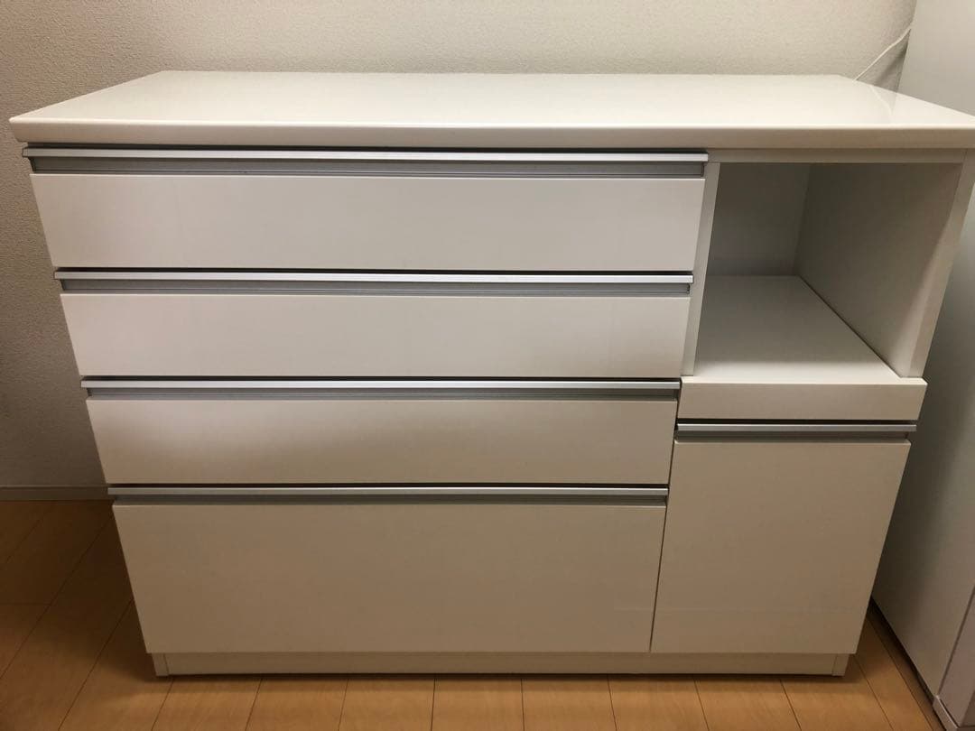 【送料込み】ニトリ　キッチンカウンター　食器棚