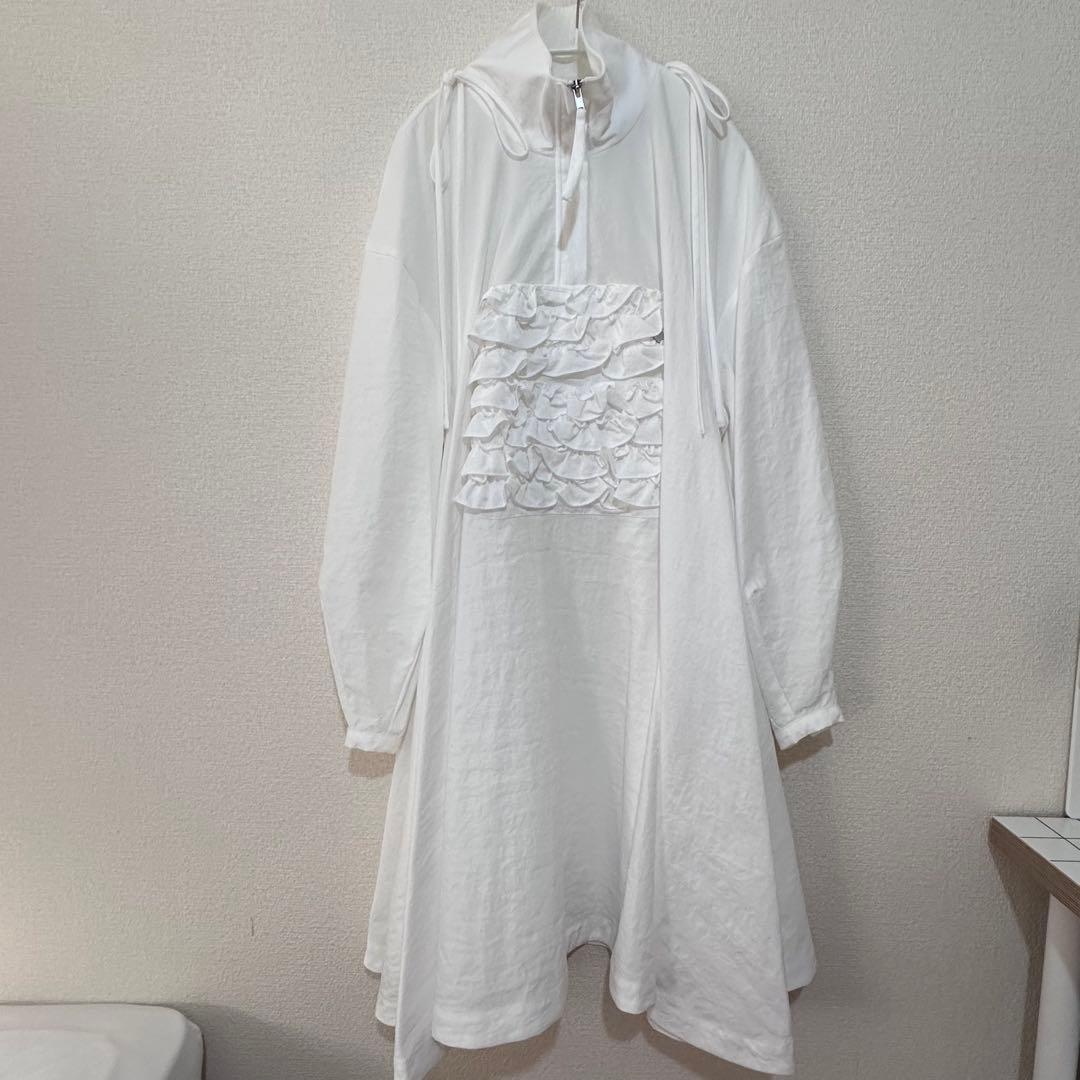 【タグ付、新品】PERNA ペルナ フリルレインポンチョ ロングコート