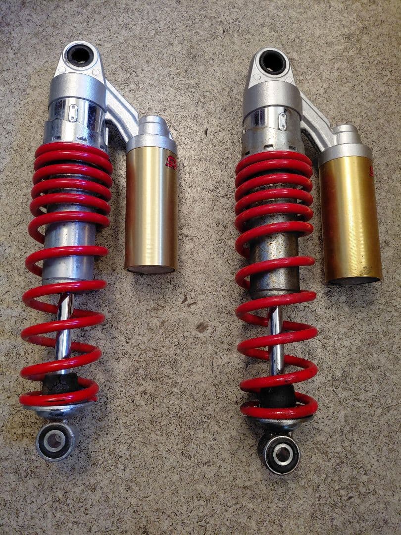 cb400sf リヤショック　nc42