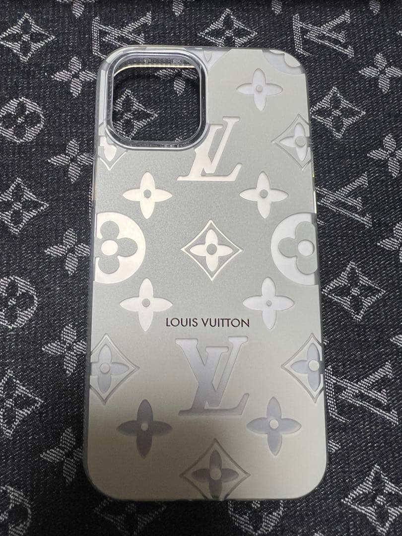 Z*X様 iPhone16 lv ケース