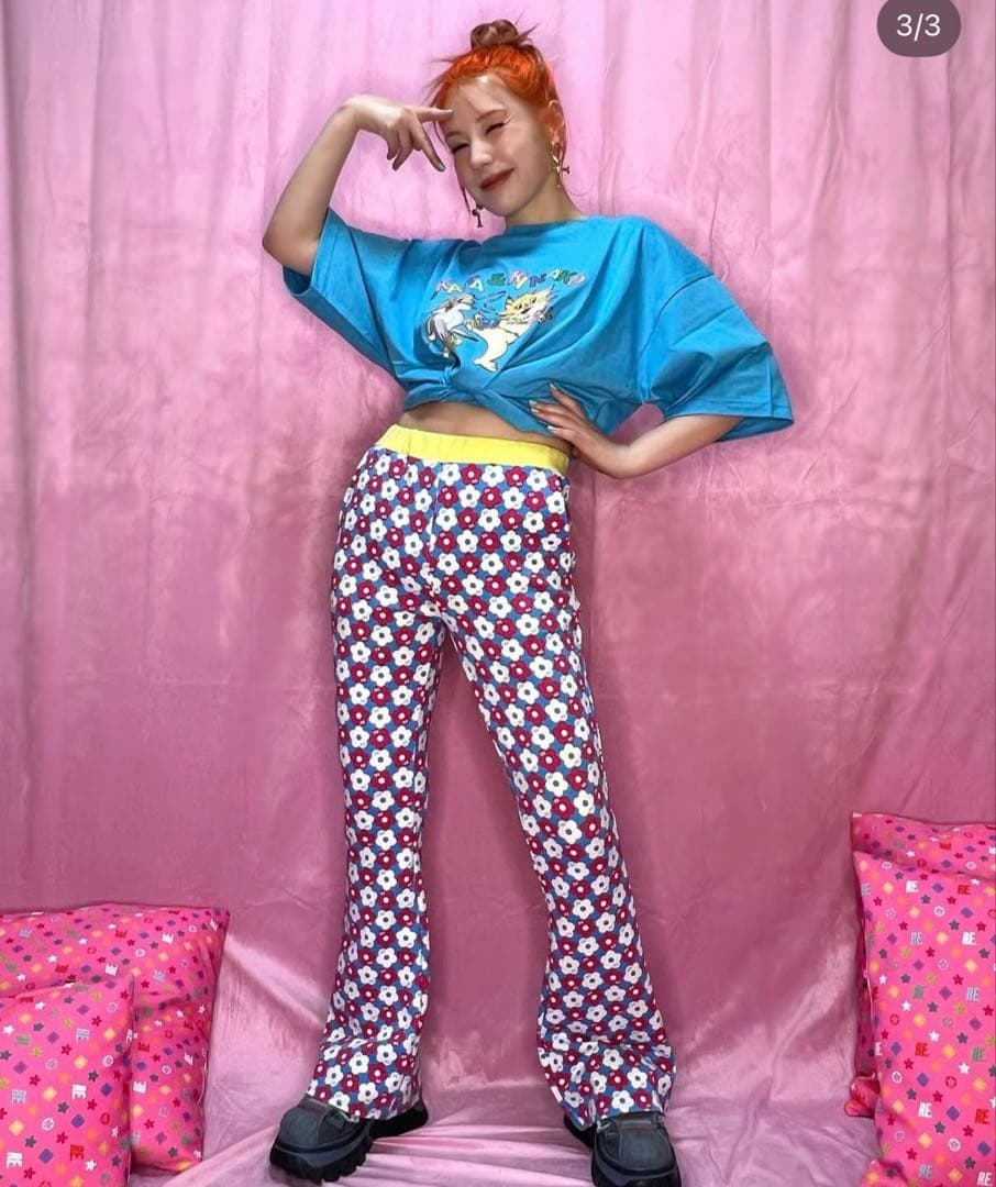 仲里依紗　RE. アールイードット　おはじき　美脚フレアパンツ