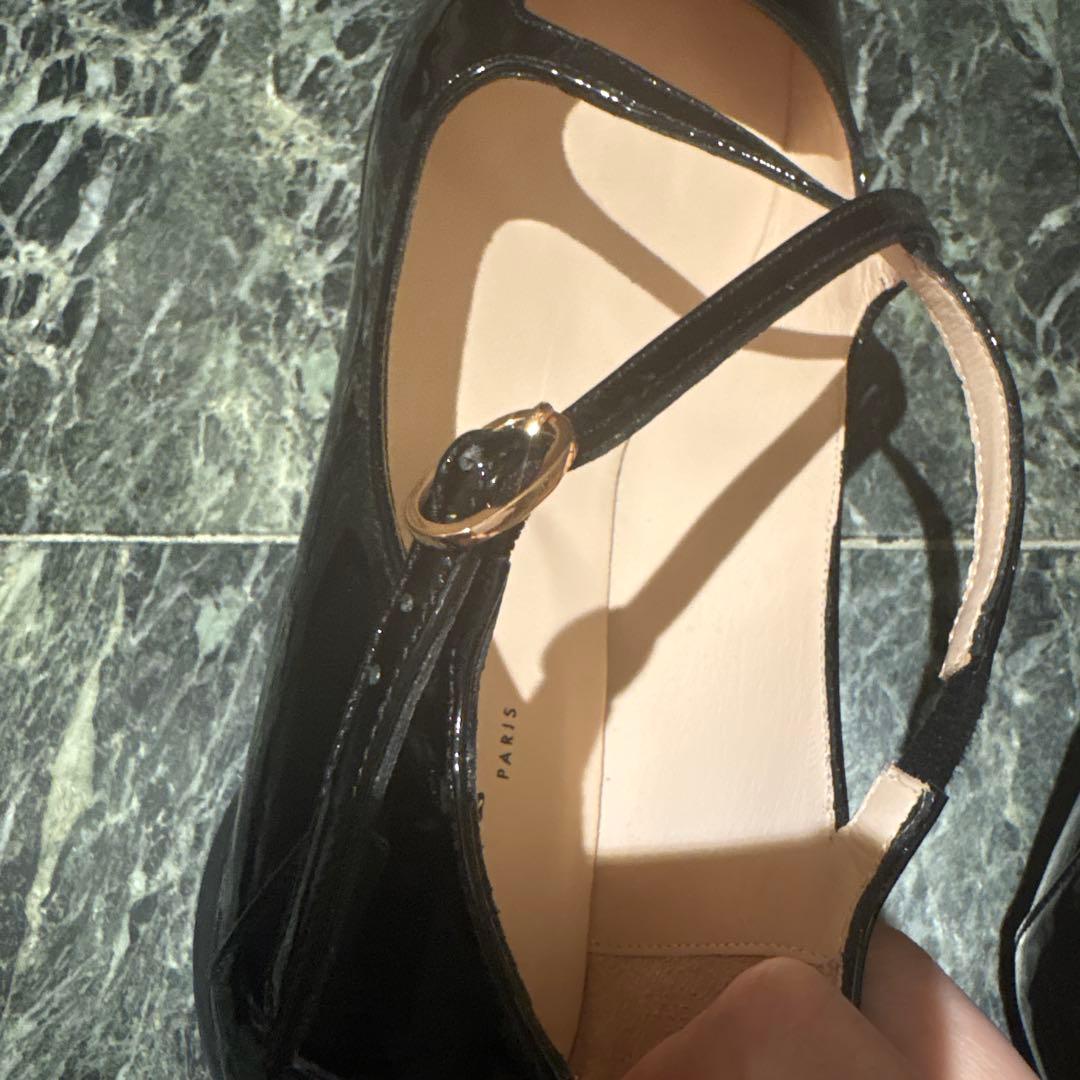 いちご　レペットのクロスストラップシューズ　:40(約25.3㎝)