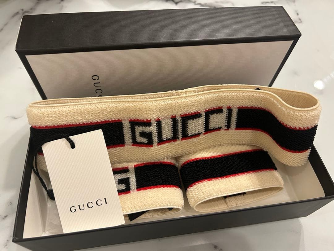 【GUCCI】ヘアバンド　リストバンド セット