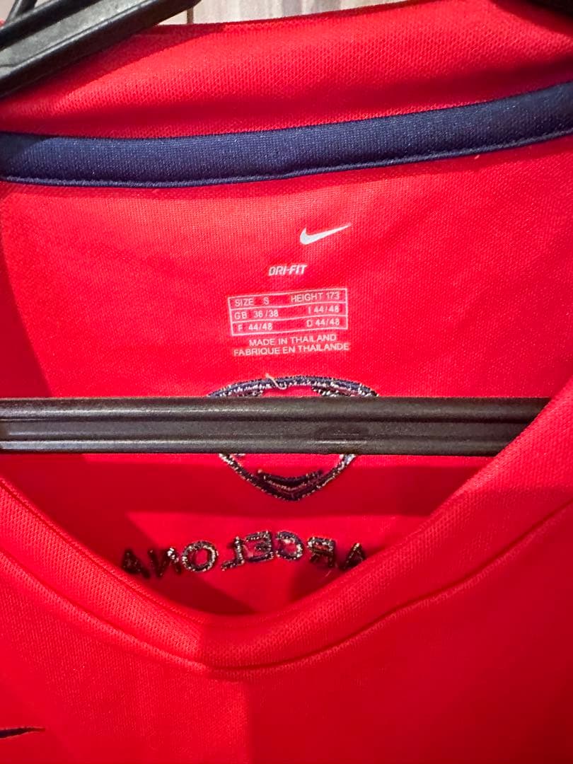 NIKE バルセロナ　トレーニングウェア　ノースリーブ