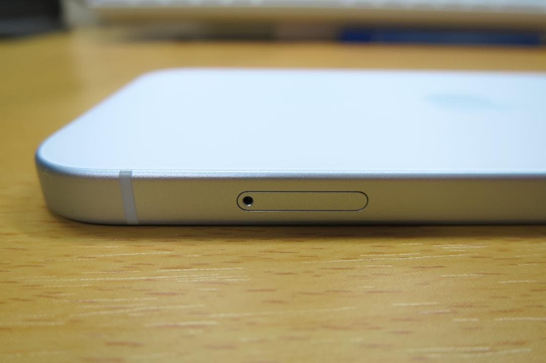 iPhone 15 ブルー 128GB バッテリー100%