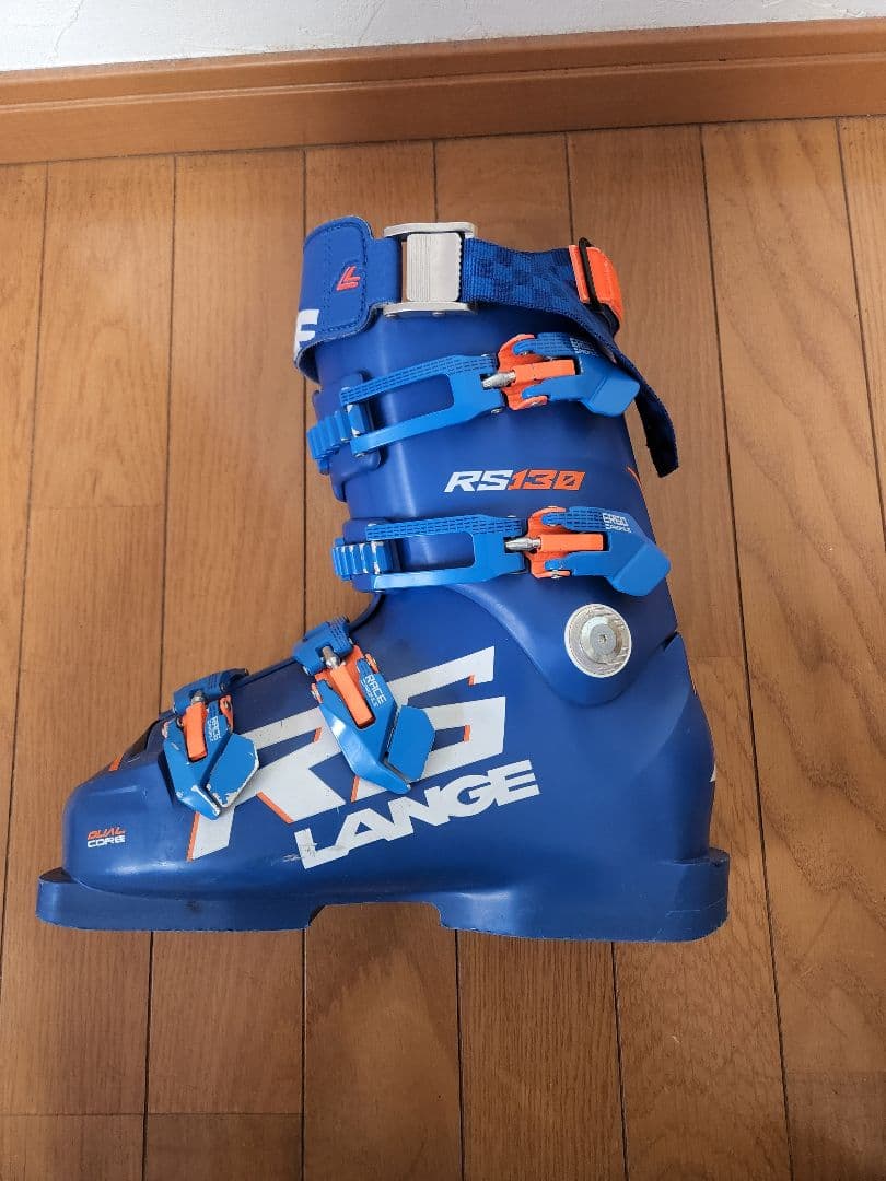 【LANGE】 RS130　スキーブーツ　25-25.5