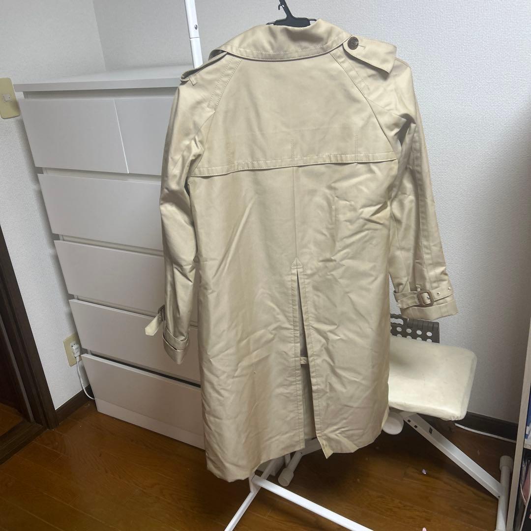 【アクアスキュータム】トレンチコート