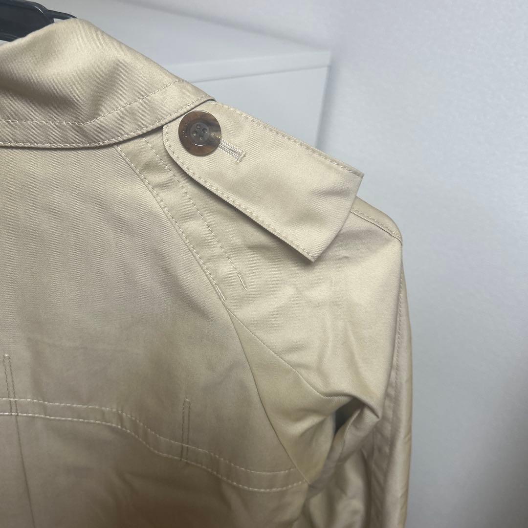 【アクアスキュータム】トレンチコート