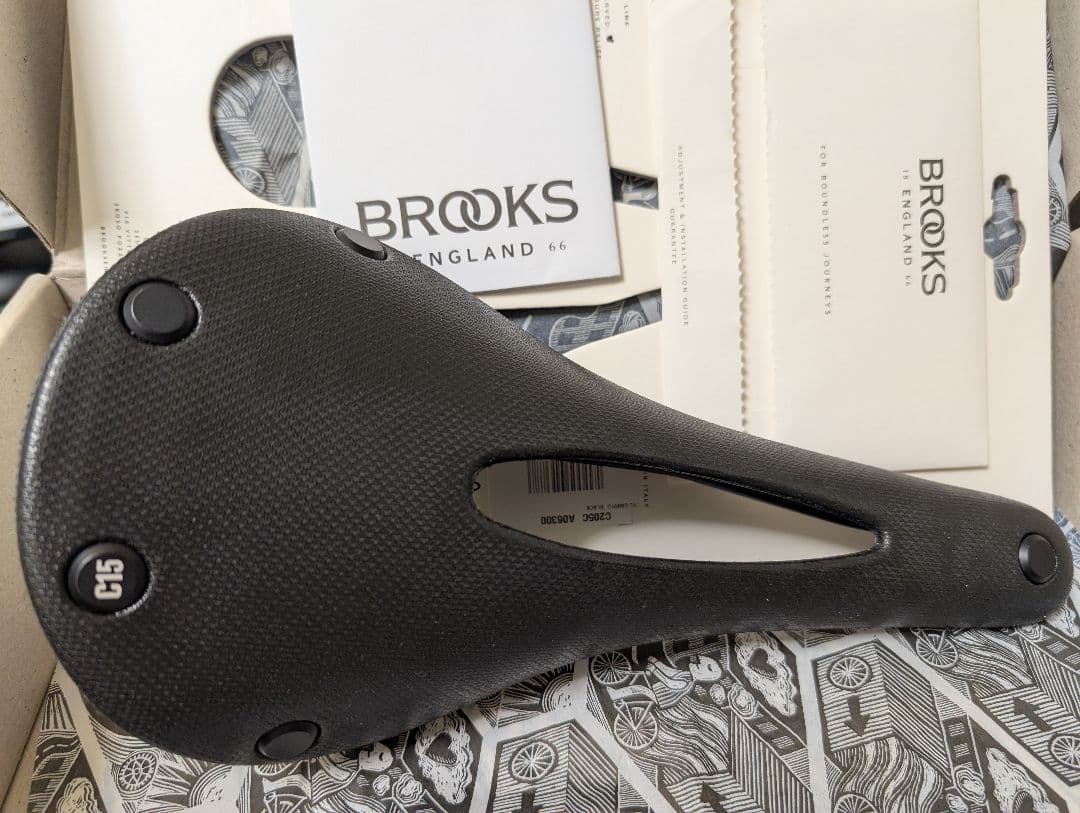 BROOKS Cambium all weather C15 ブラックサドル